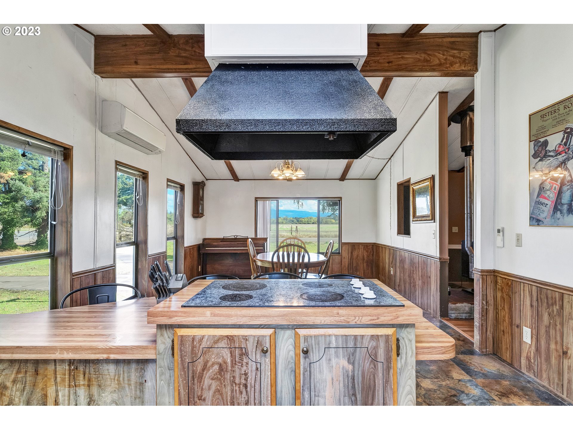 36098 Cold Springs Road Lebanon, OR 97355 - Photo 19 of 42 Gallery Image 19