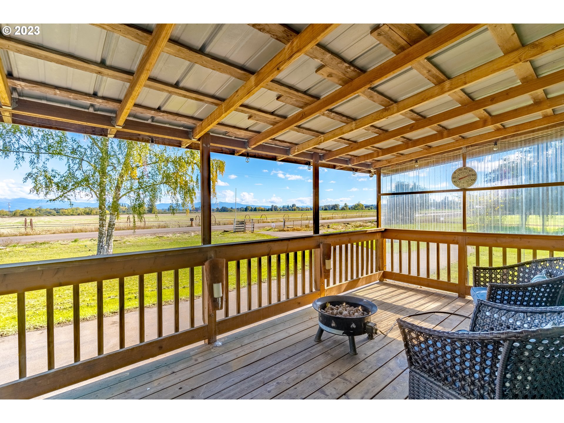 36098 Cold Springs Road Lebanon, OR 97355 - Photo 4 of 42 Gallery Image 4