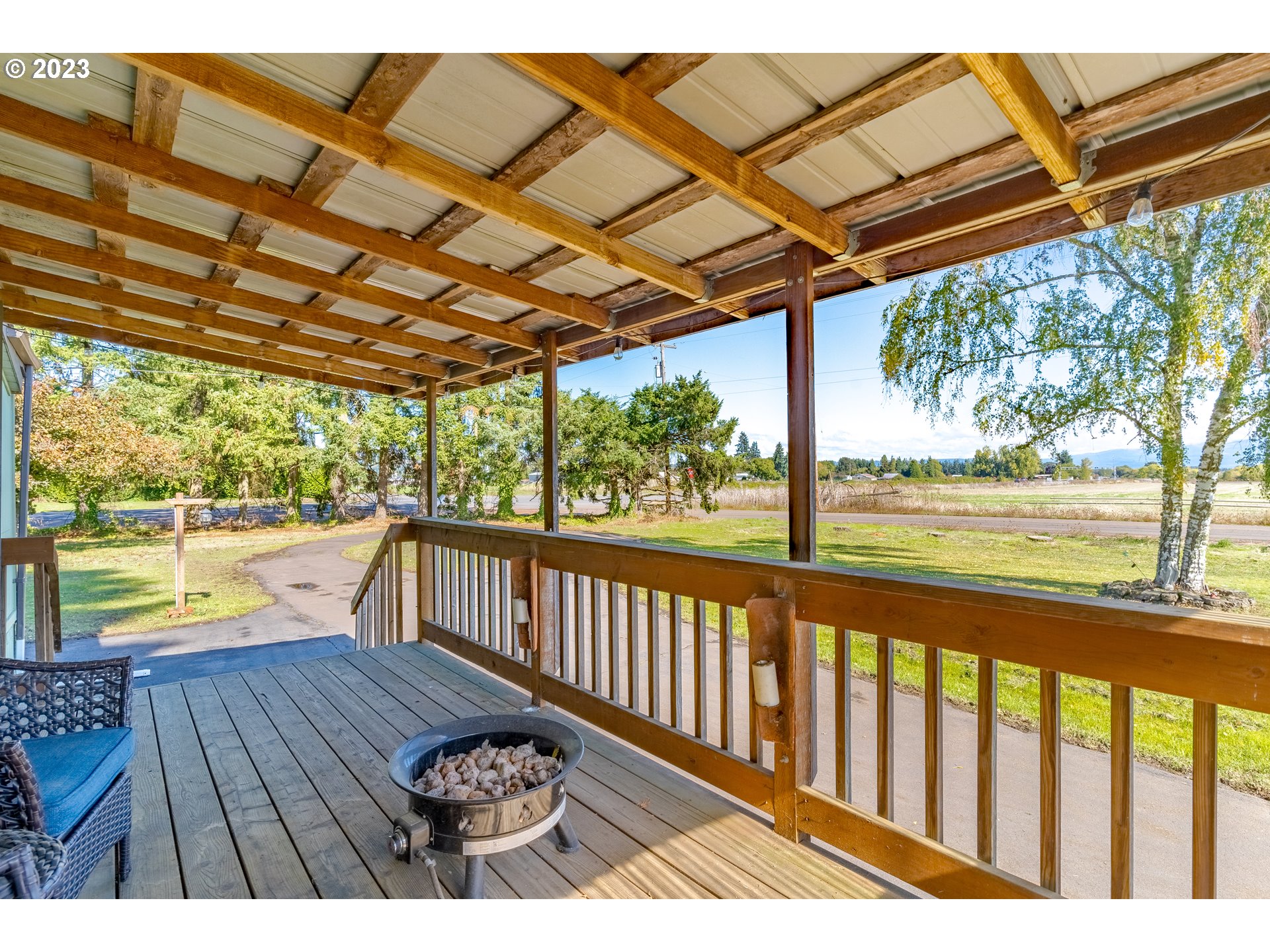 36098 Cold Springs Road Lebanon, OR 97355 - Photo 5 of 42 Gallery Image 5
