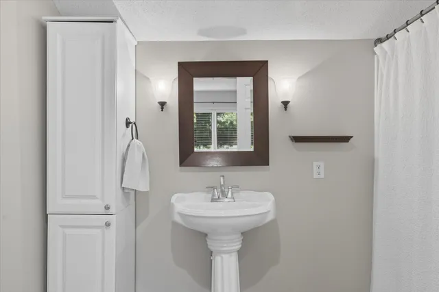 $307,500 | 805 8th Street Southwest, Pine City, MN 55063