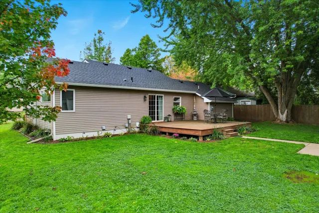 $307,500 | 805 8th Street Southwest, Pine City, MN 55063