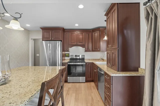 $307,500 | 805 8th Street Southwest, Pine City, MN 55063