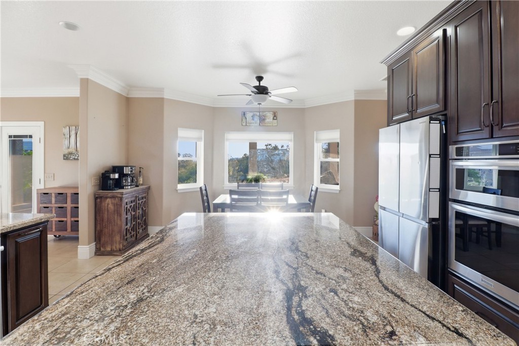16025 Perry Heights Drive Riverside, CA 92504 - Photo 31 of 105 Custom Kitchen