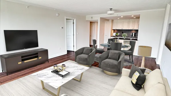 $3,235 | 555 South Old Woodward Avenue, Unit 1507, Birmingham, MI 48009