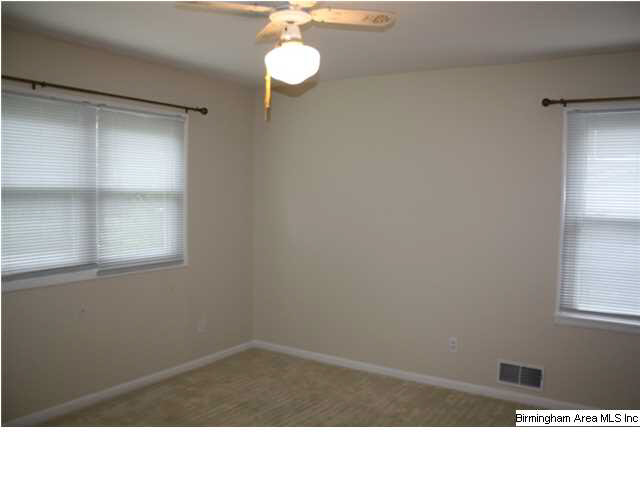 1212 Robertson Road Anniston, AL 36207 - Photo 19 of 29
