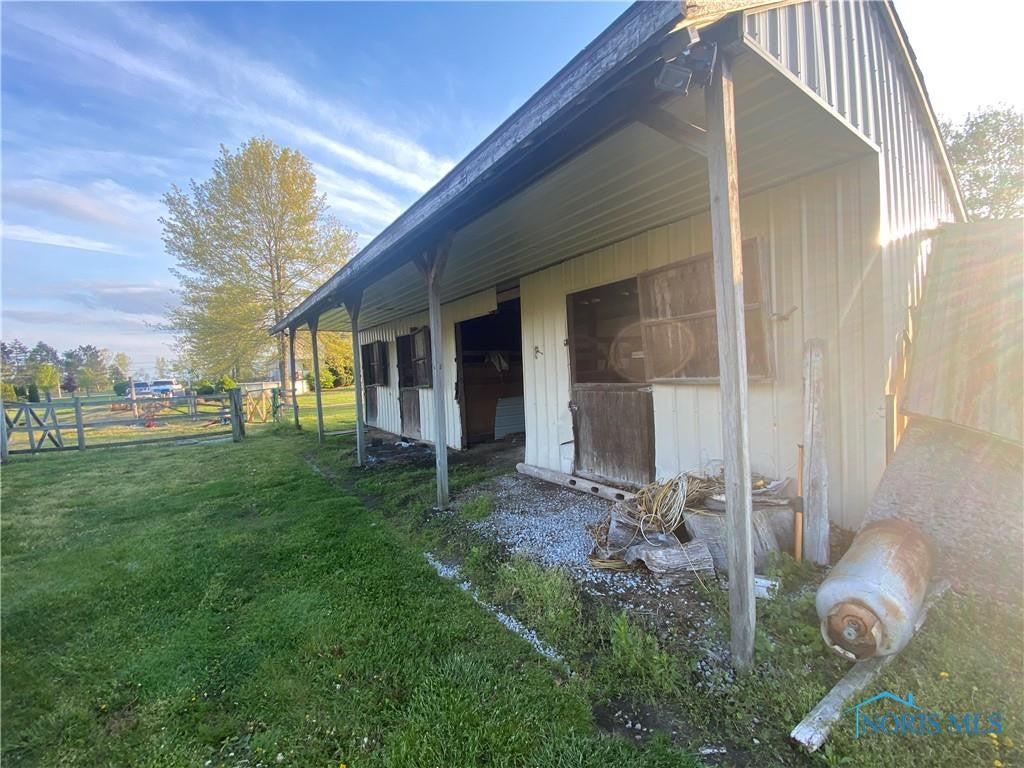 9460 Monclova Road Monclova, OH 43542 - Photo 11 of 15 Gallery Image 11