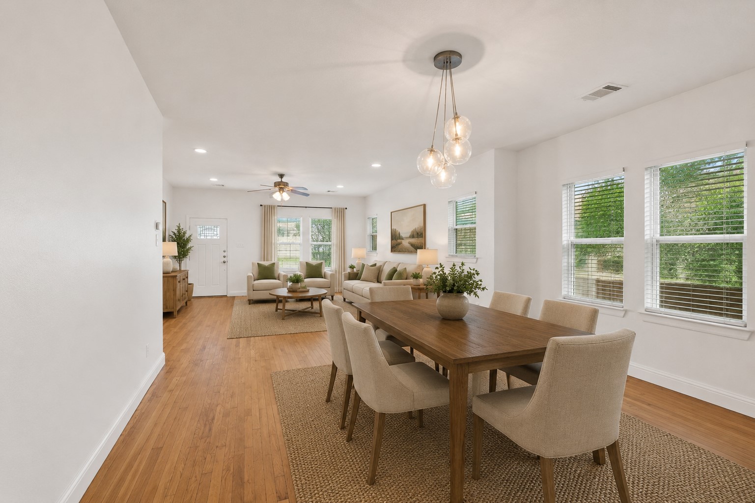 3203 East 18th Street Austin, TX 78721 - Photo 10 of 38 Virtually Staged Dining/Living Room