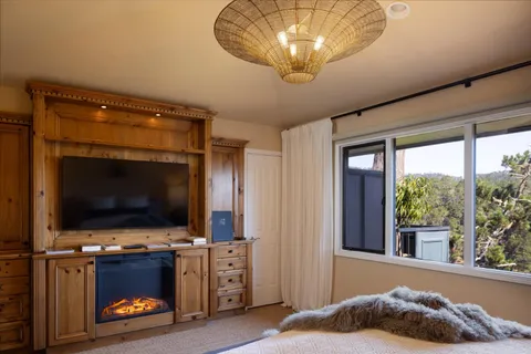 $1,285,000 | 261 Del Mesa Carmel, Carmel, CA 93923