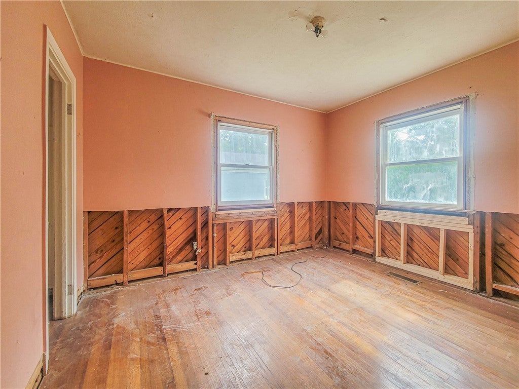1302 Rocky Brook Road Opelika, AL 36801 - Photo 7 of 7 Gallery Image 7