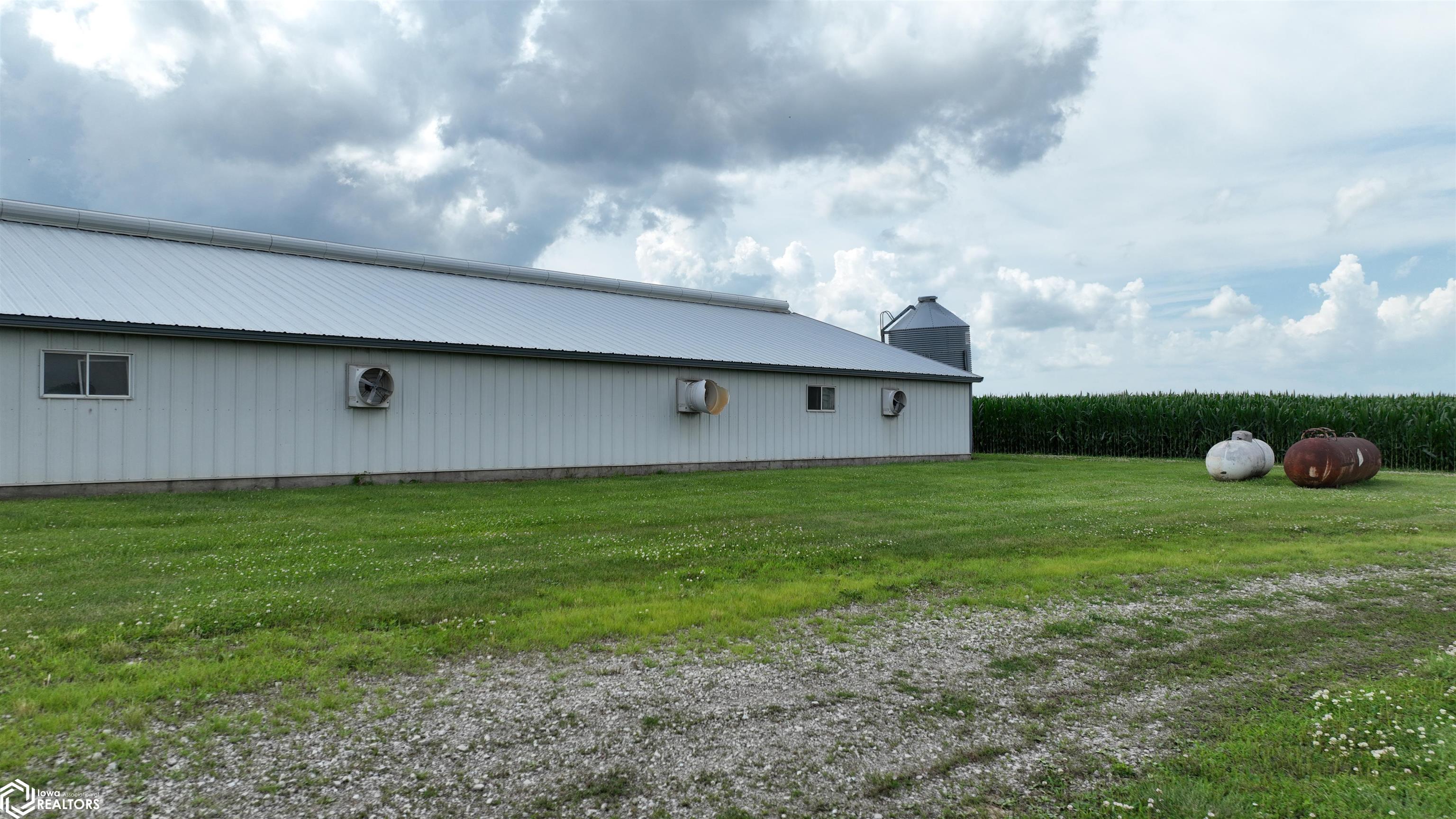 Louisa-Washington Road Ainsworth, IA 52201 - Photo 8 of 78 Gallery Image 8