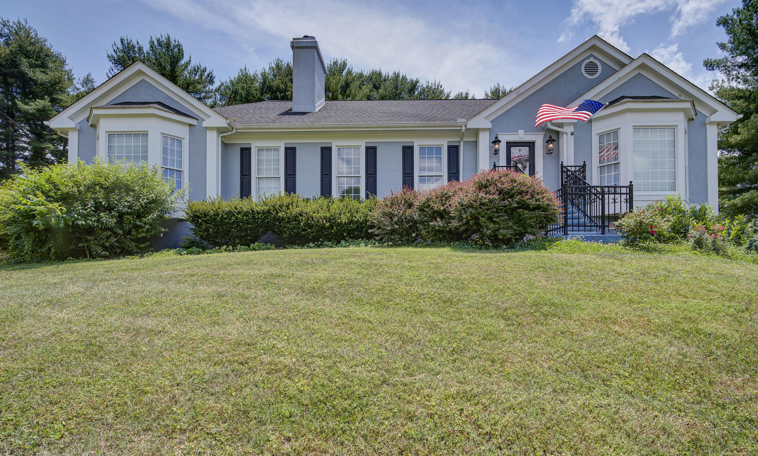 405 Gaffney Road Bristol, TN 37620 - Photo 1 of 41 Gaffney--37