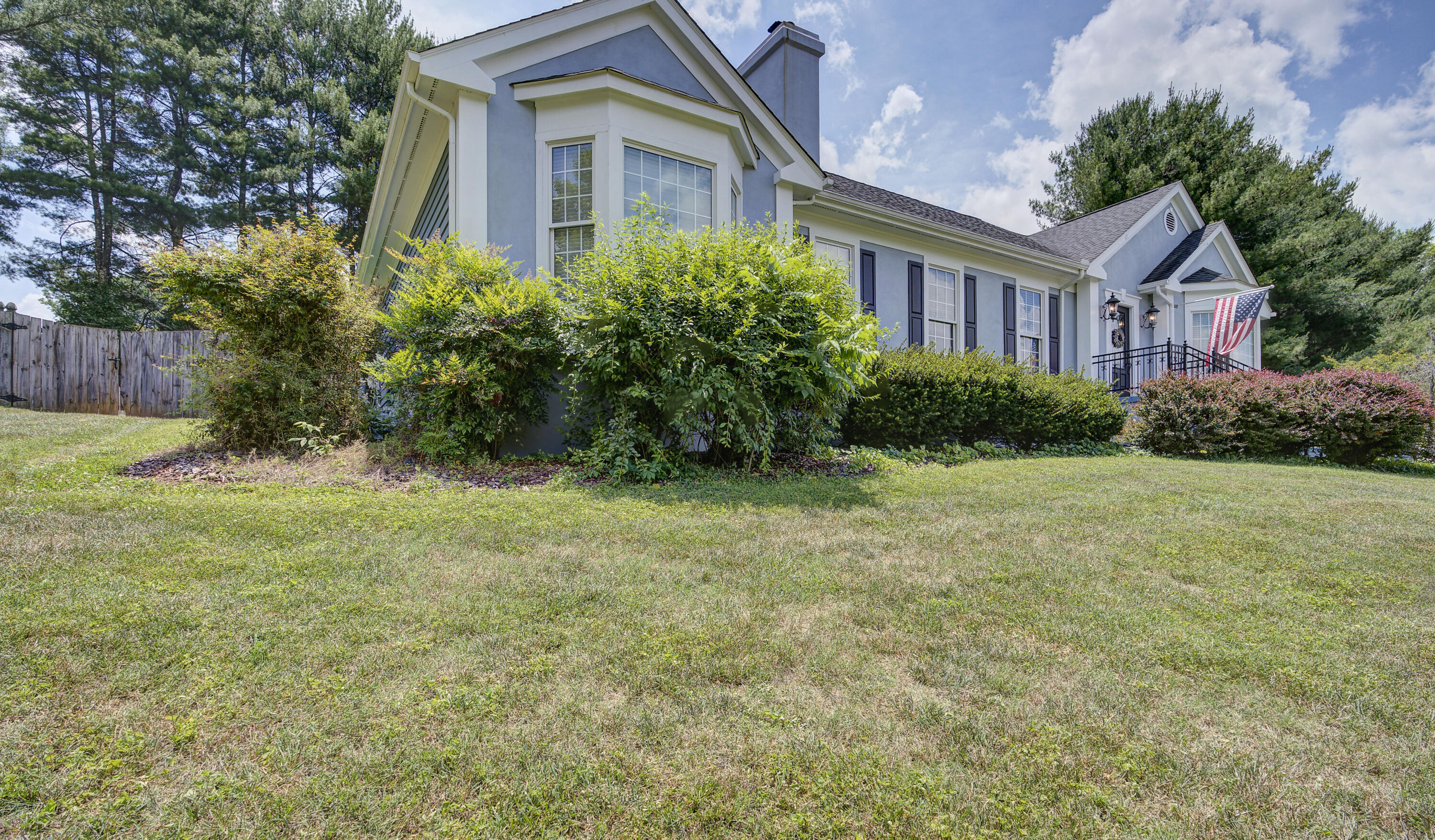 405 Gaffney Road Bristol, TN 37620 - Photo 3 of 41 Gaffney--39