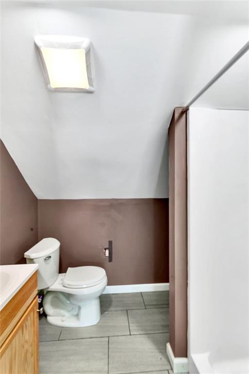 742 Jackson Road Apollo, PA 15613 - Photo 18 of 20 a bathroom with a toilet and a mirror
