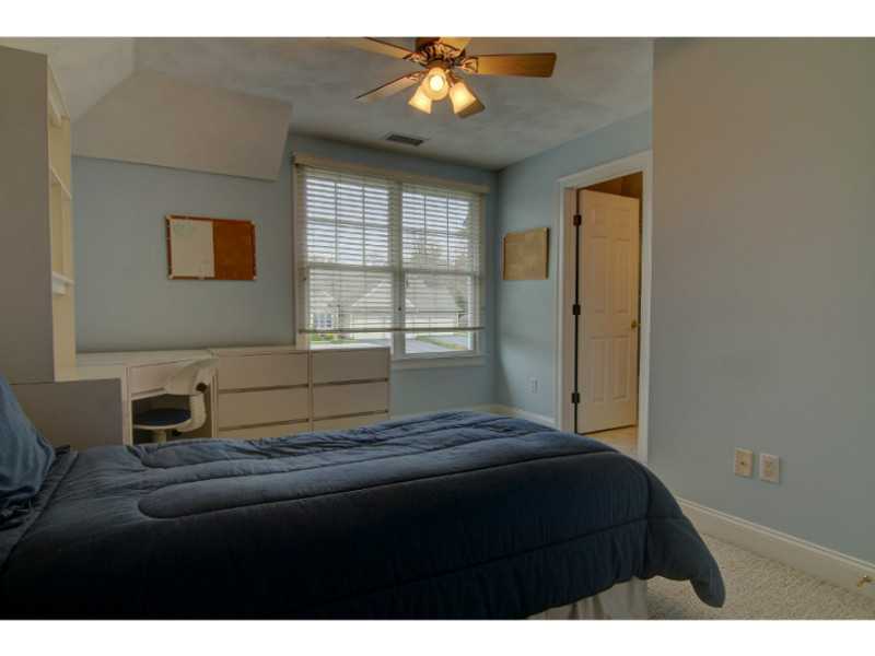 19 Channel View, Unit 1 Warwick, RI 02889 - Photo 22 of 25 Bedroom.