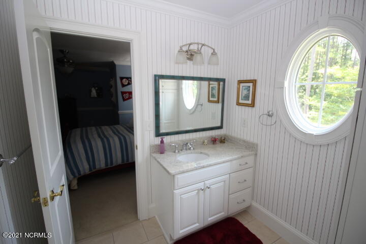25 Gables Road New Bern, NC 28562 - Photo 50 of 52 5 upstairs (1)