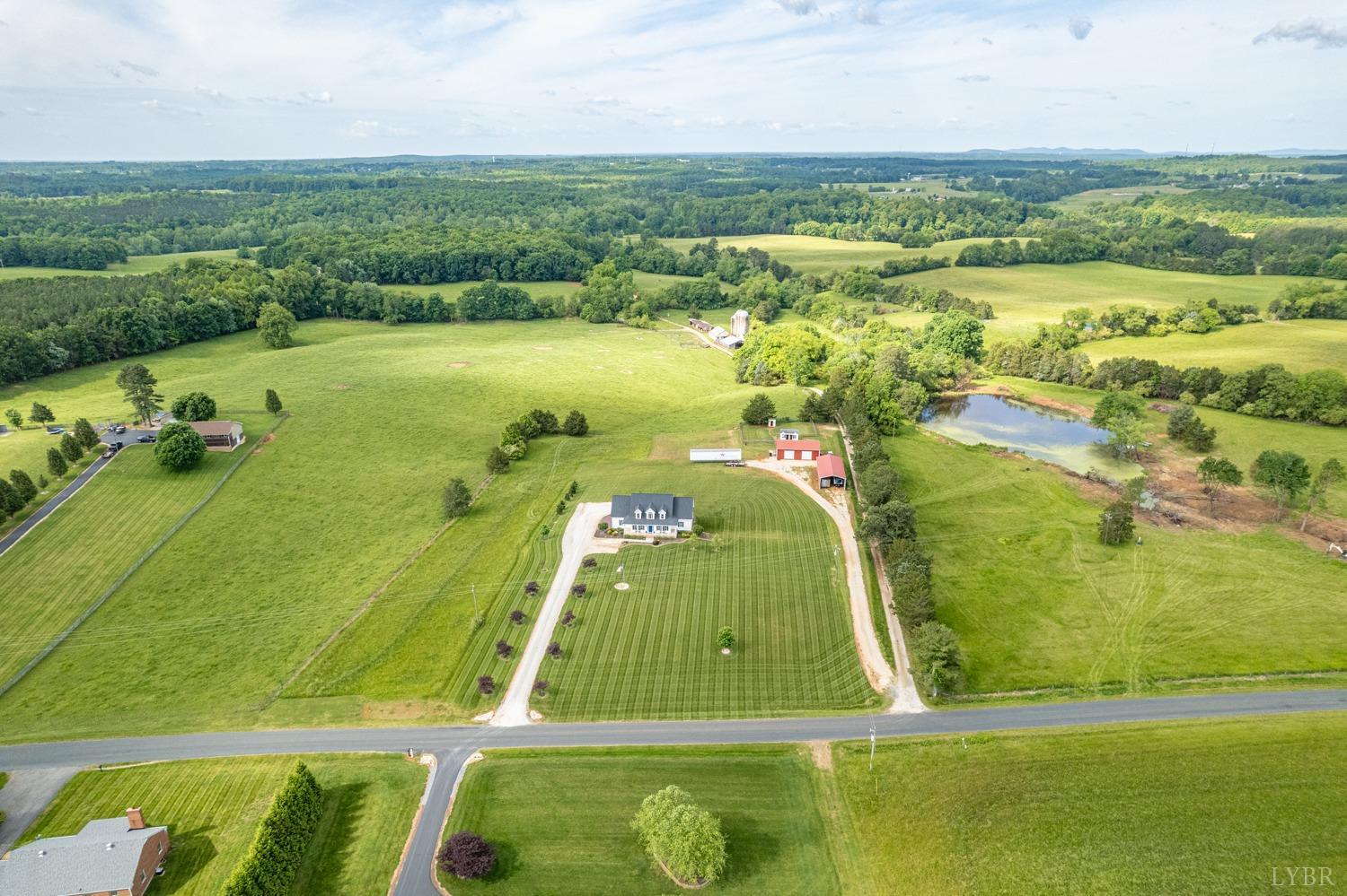 4614 Horseshoe Road Appomattox, VA 24522 - Photo 54 of 55 a view of an ocean view