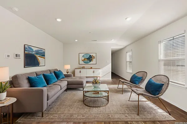 $1,800 | 1243 Yellow Warbler Run, San Antonio, TX 78253