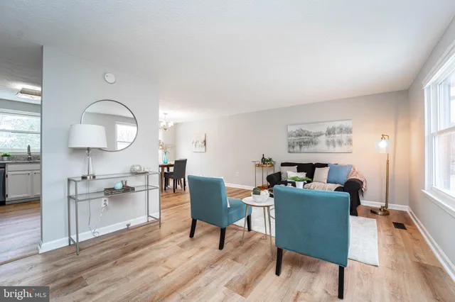 $449,900 | 6922 Pinecrest Road, Catonsville, MD 21228