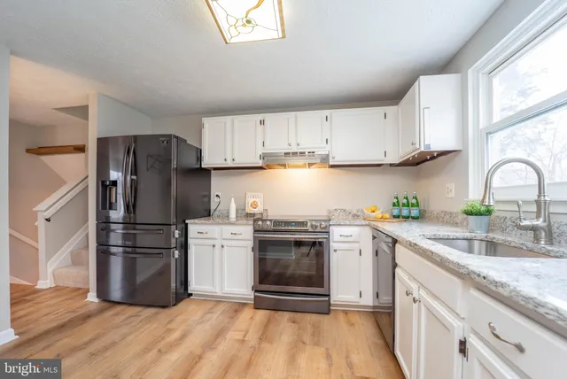 $449,900 | 6922 Pinecrest Road, Catonsville, MD 21228