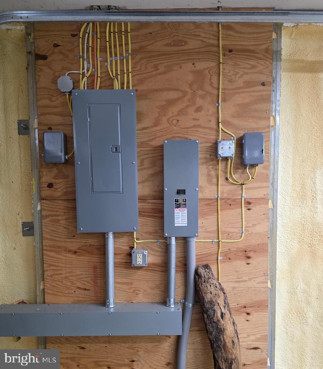 1560 Rhine Hollow Road East Waterford, PA 17021 - Photo 53 of 113 Electric in LL Garage
