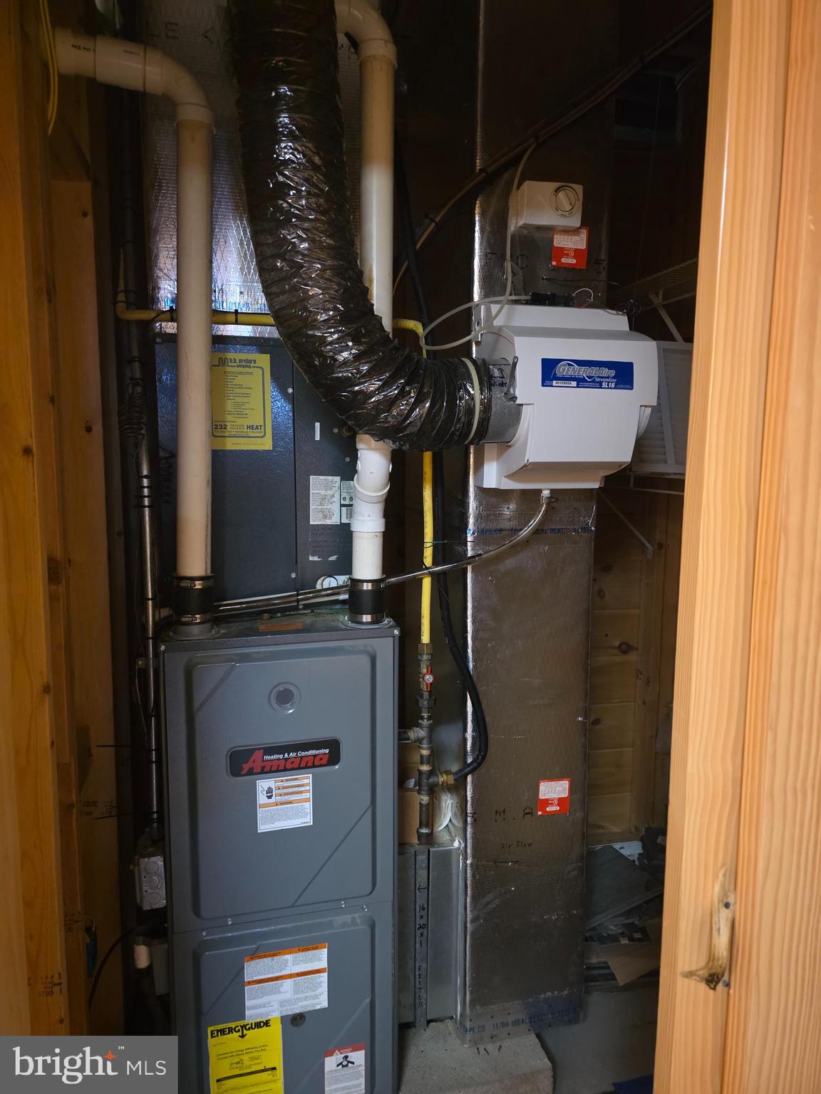 1560 Rhine Hollow Road East Waterford, PA 17021 - Photo 55 of 113 a view of a refrigerator
