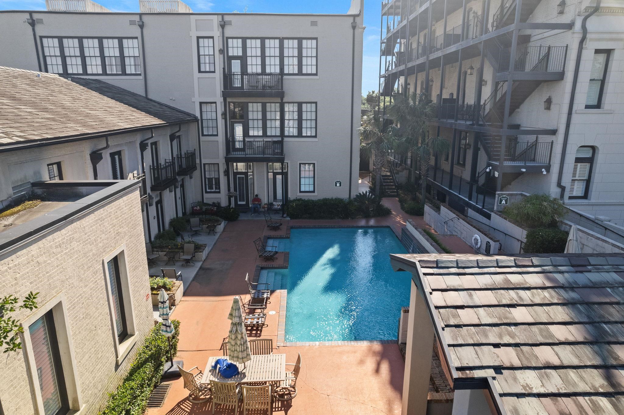 753 St Francis Street, Unit TH1004 Mobile, AL 36602 - Photo 3 of 56 Pool