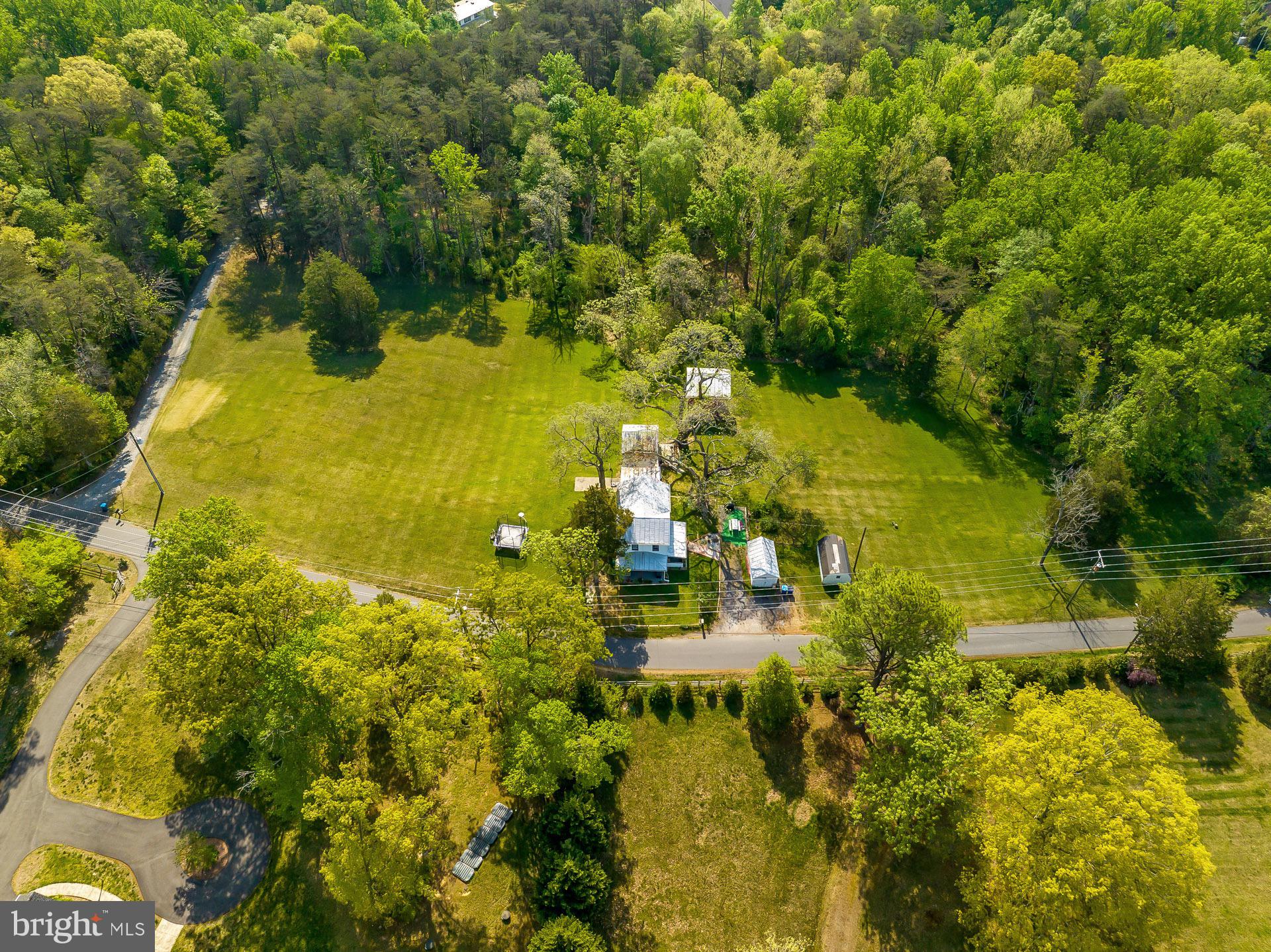 8213 Wolf Run Shoals Road Clifton, VA 20124 - Photo 1 of 25