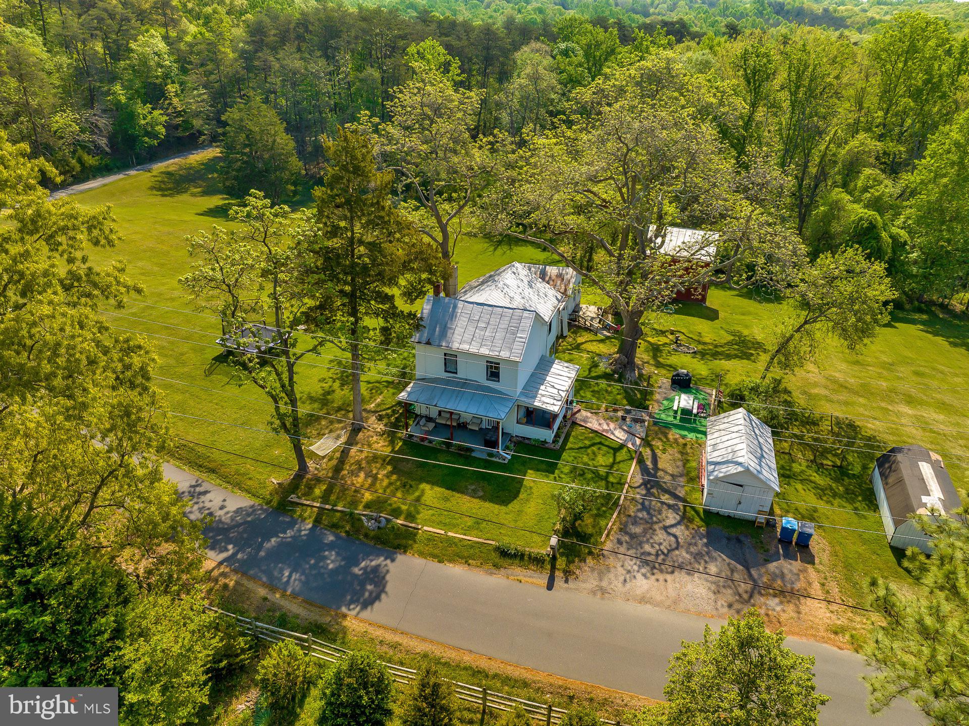 8213 Wolf Run Shoals Road Clifton, VA 20124 - Photo 17 of 25