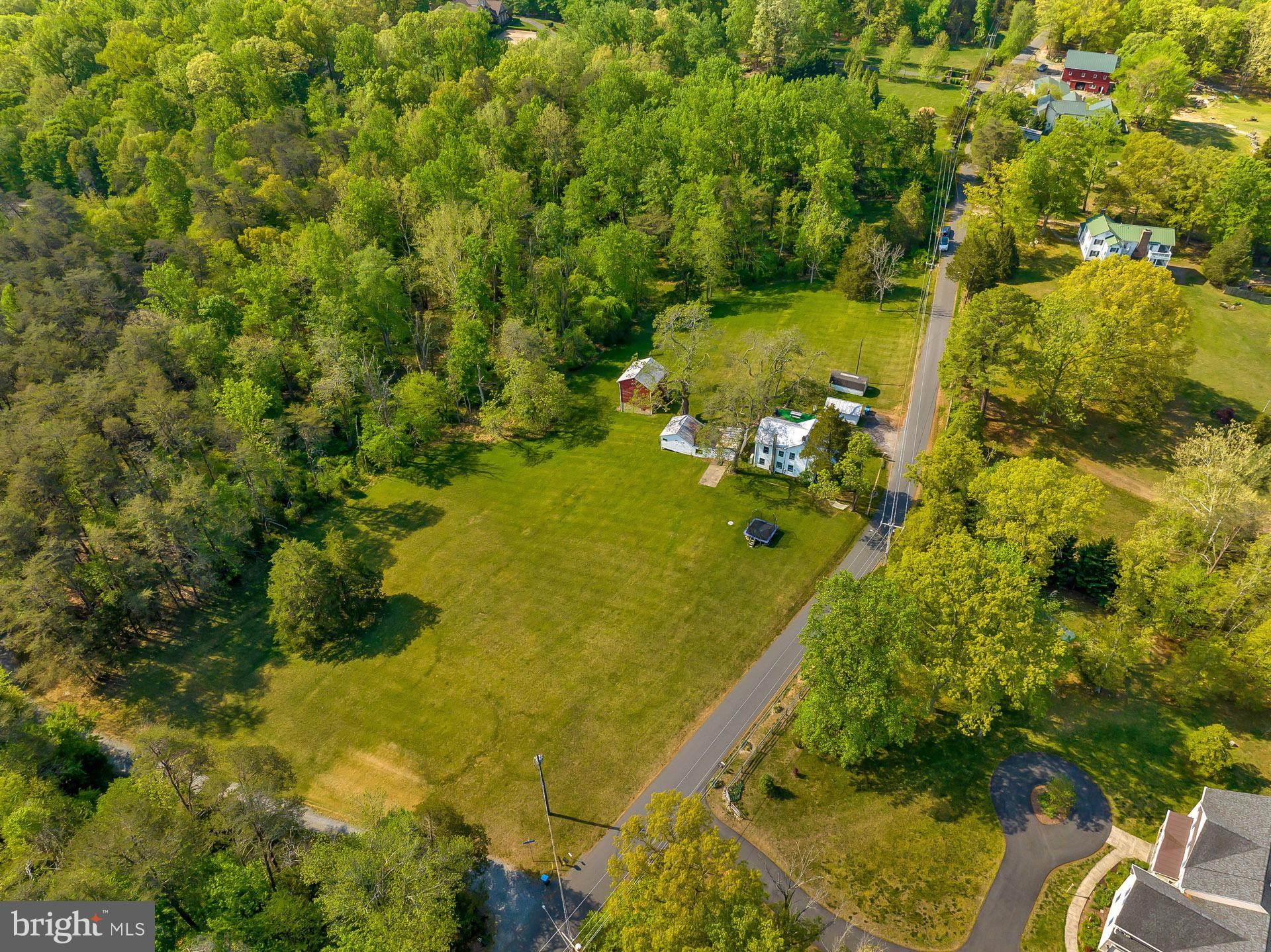 8213 Wolf Run Shoals Road Clifton, VA 20124 - Photo 22 of 25