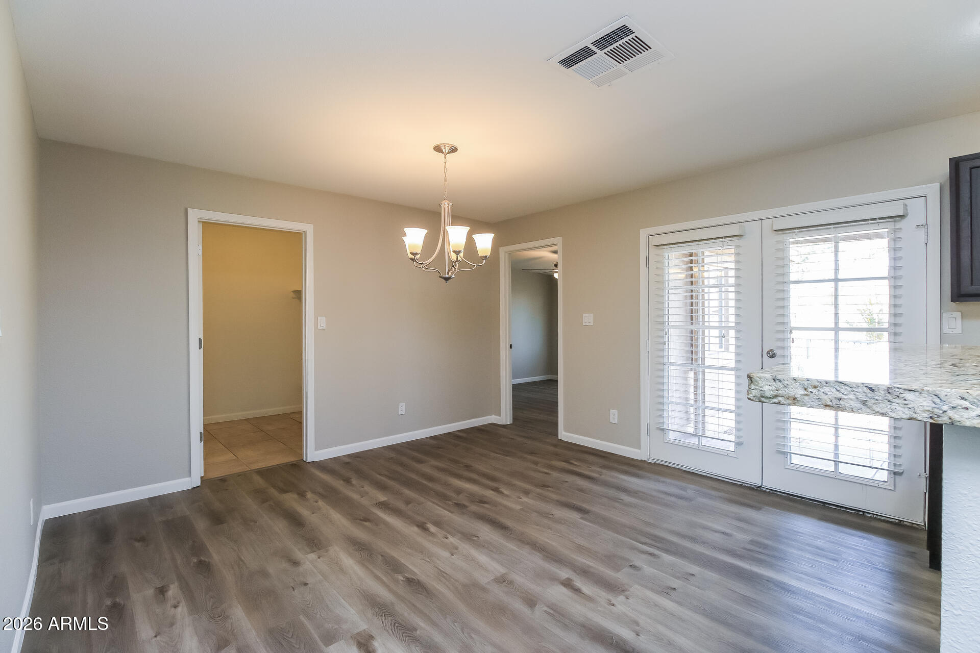 5716 South Roberts Road Tempe, AZ 85283 - Photo 4 of 15 4 dining room