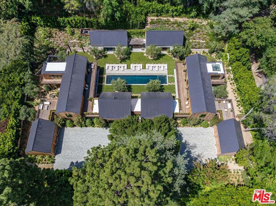 3405 Fryman Road Studio City, CA 91604 - Photo 11 of 42 Gallery Image 11