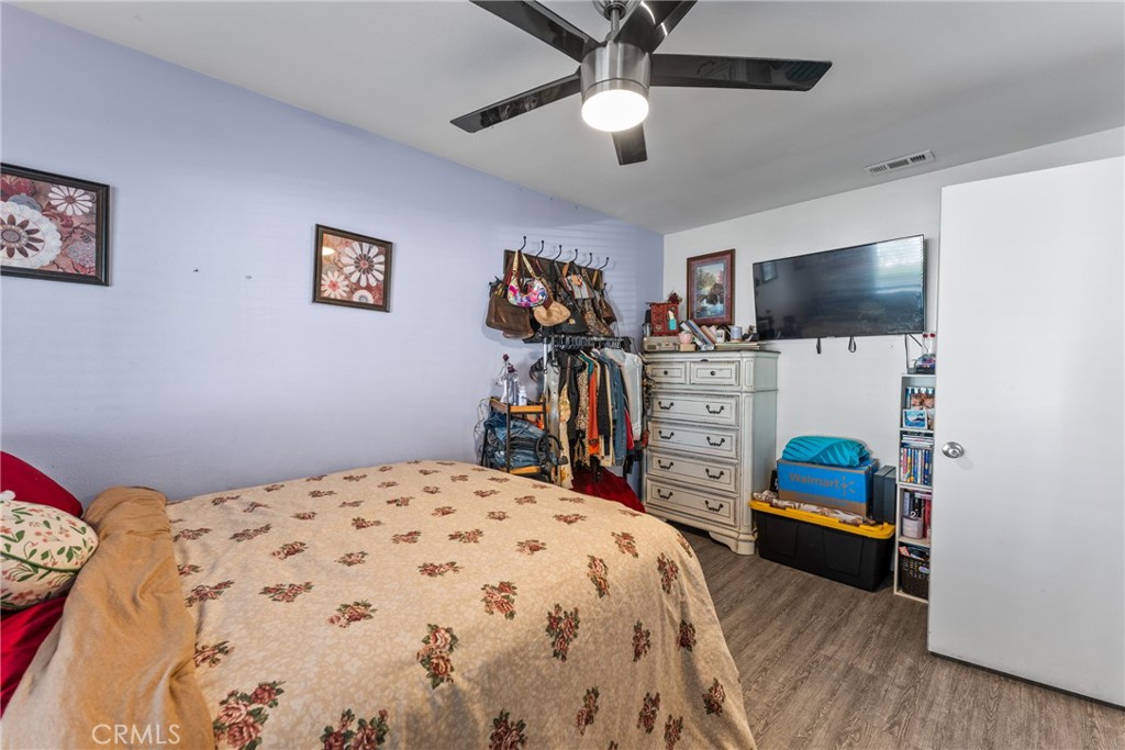 1855 Riverside Ontario, CA 91761 - Photo 25 of 34