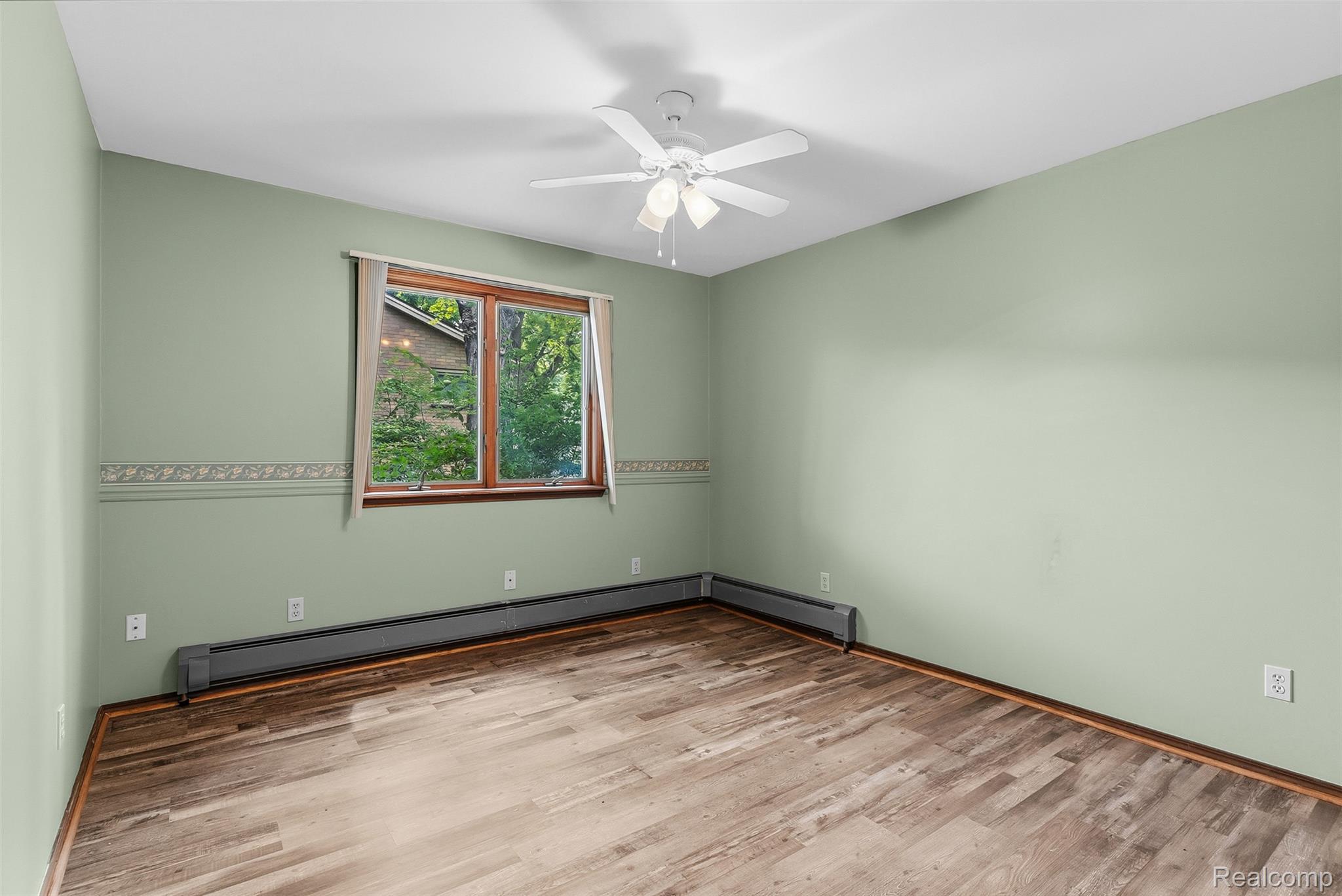 7313 East River Road Flushing, MI 48433 - Photo 38 of 45 DSC02552.jpg