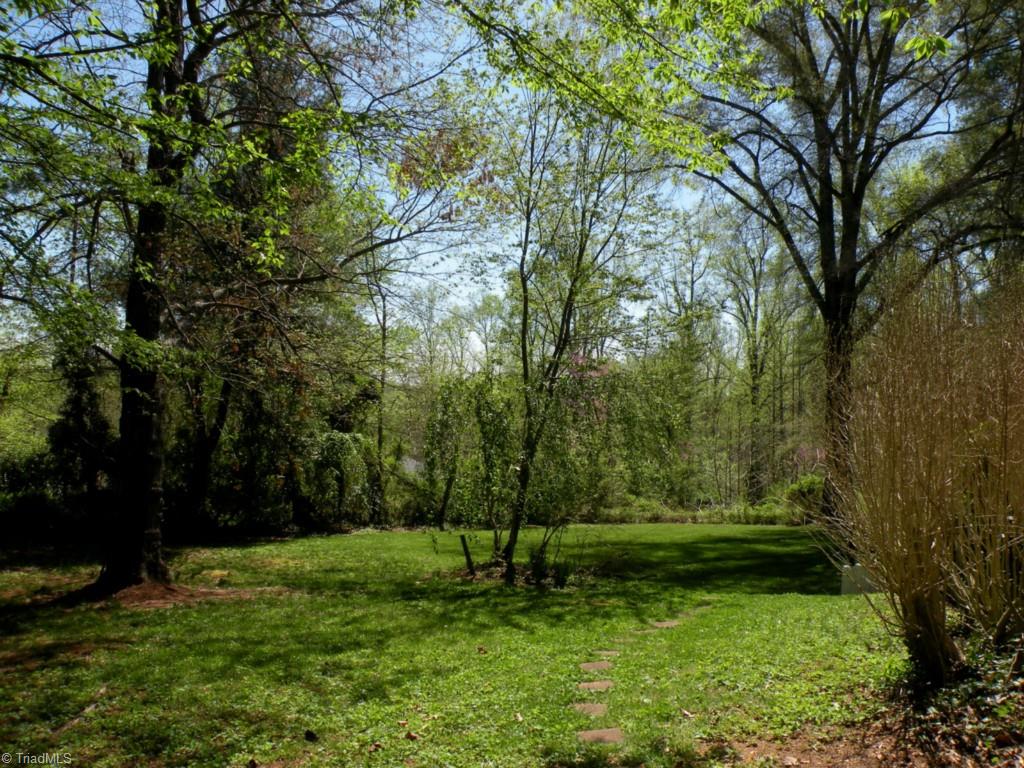 5685 Sweetbriar Road Pfafftown, NC 27040 - Photo 17 of 24 Gallery Image 17