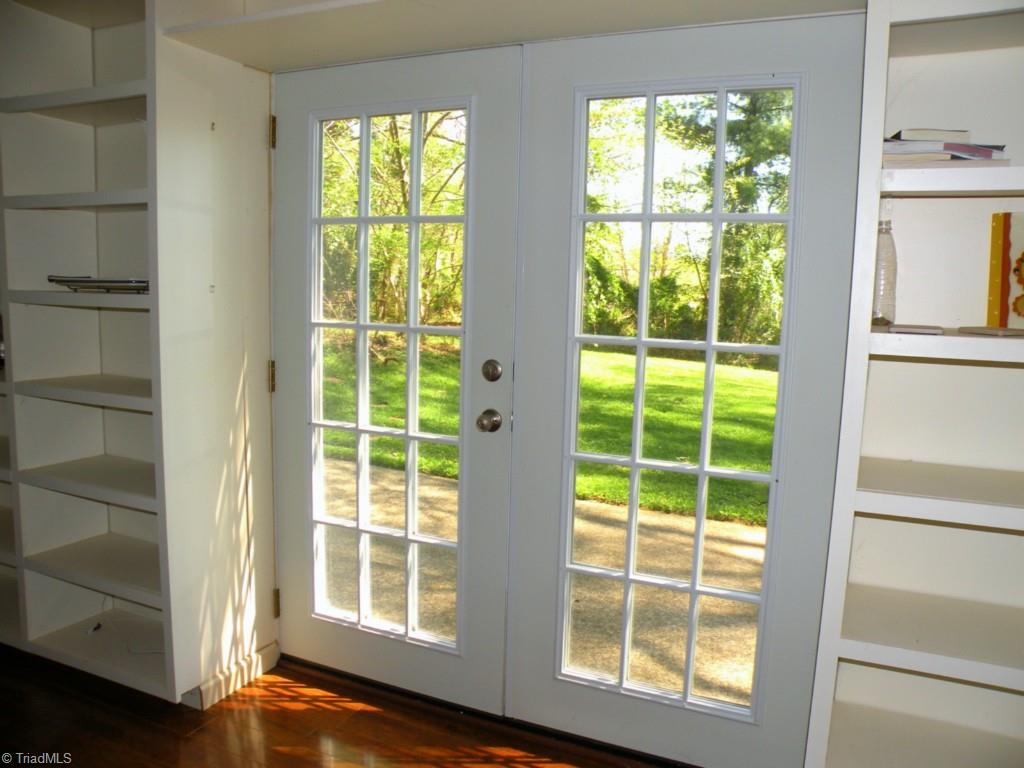 5685 Sweetbriar Road Pfafftown, NC 27040 - Photo 23 of 24 Gallery Image 23