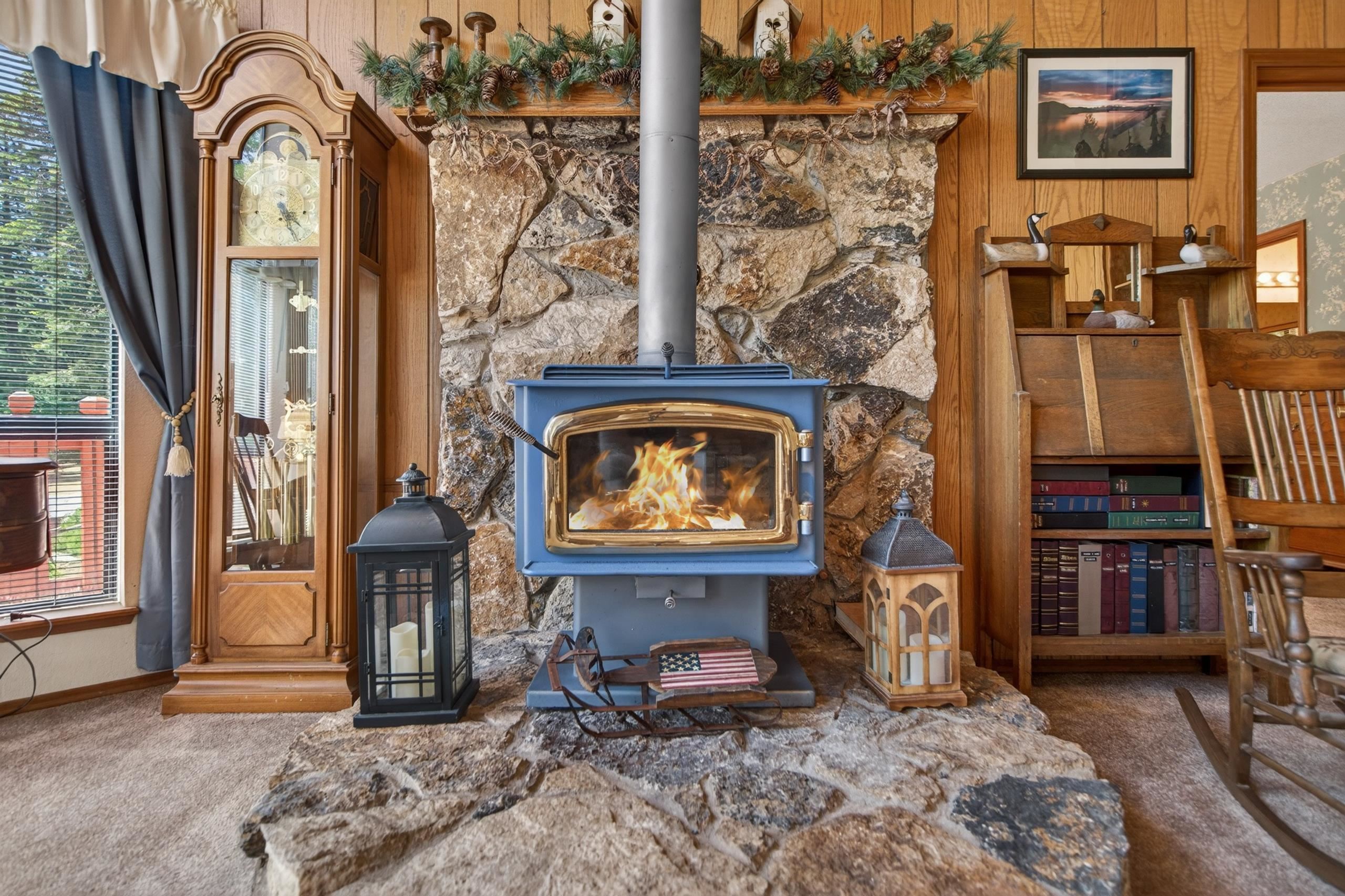 301 Racoon Trail Lake Almanor West, CA 96020 - Photo 7 of 32