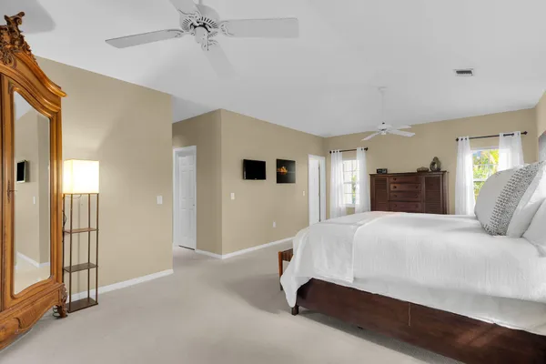 $2,995,000 | 20920 5th Avenue West, Cudjoe, FL 33042