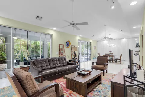 $2,995,000 | 20920 5th Avenue West, Cudjoe, FL 33042