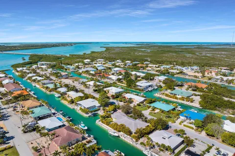 $2,995,000 | 20920 5th Avenue West, Cudjoe, FL 33042