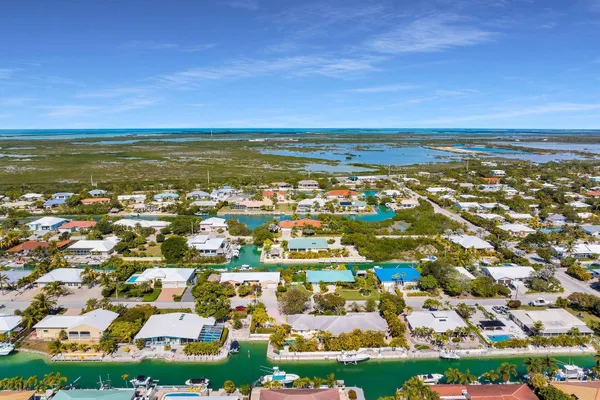 $2,995,000 | 20920 5th Avenue West, Cudjoe, FL 33042