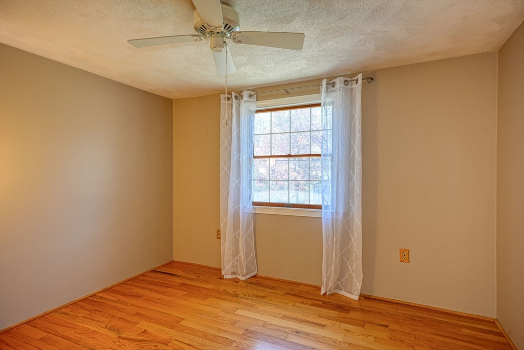 20 Fernglade Road Burlington, MA 01803 - Photo 22 of 36 Gallery Image 22