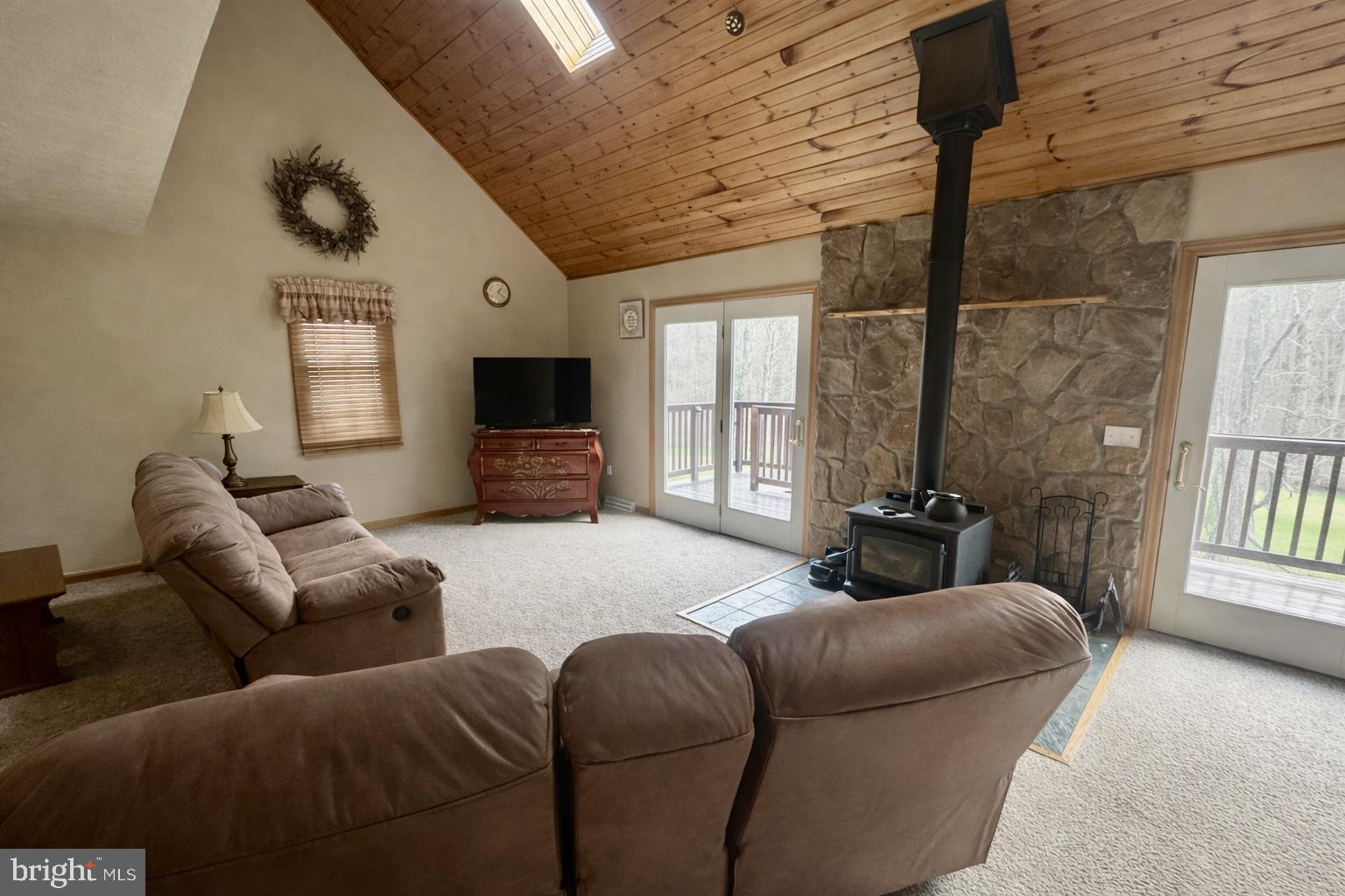 672 Buffalo Brink Road Mannington, WV 26582 - Photo 11 of 36 Gallery Image 11