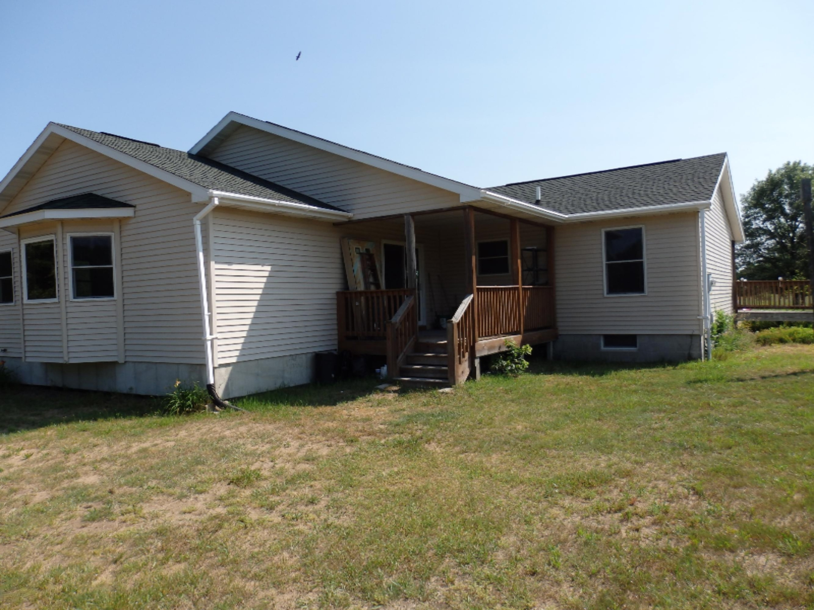 204 Edel Road Manistee, MI 49660 - Photo 1 of 28 P7020193