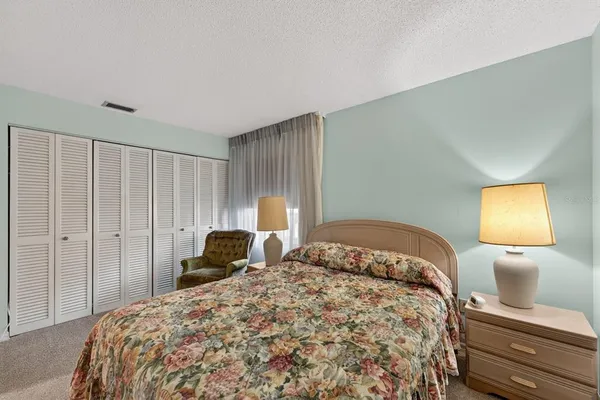$170,000 | 1111 West Faith Circle, Unit 2006, Bradenton, FL 34212