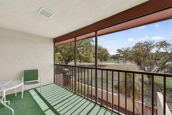 $170,000 | 1111 West Faith Circle, Unit 2006, Bradenton, FL 34212