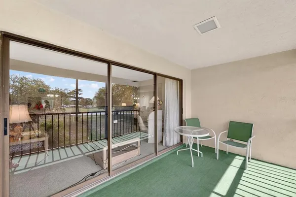 $170,000 | 1111 West Faith Circle, Unit 2006, Bradenton, FL 34212