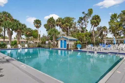 $170,000 | 1111 West Faith Circle, Unit 2006, Bradenton, FL 34212