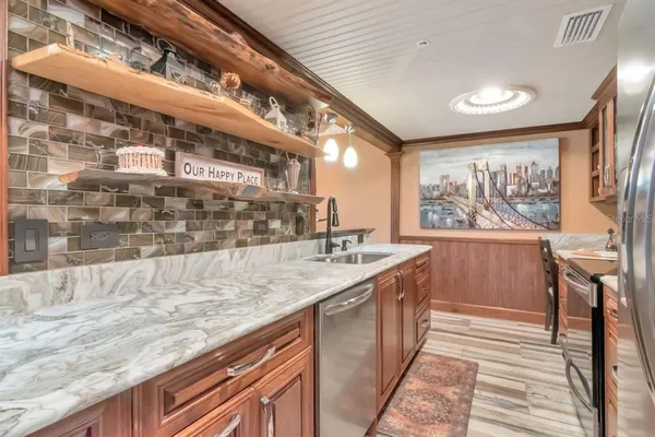 $415,000 | 36750 Highway 19, Unit 7110, Palm Harbor, FL 34684