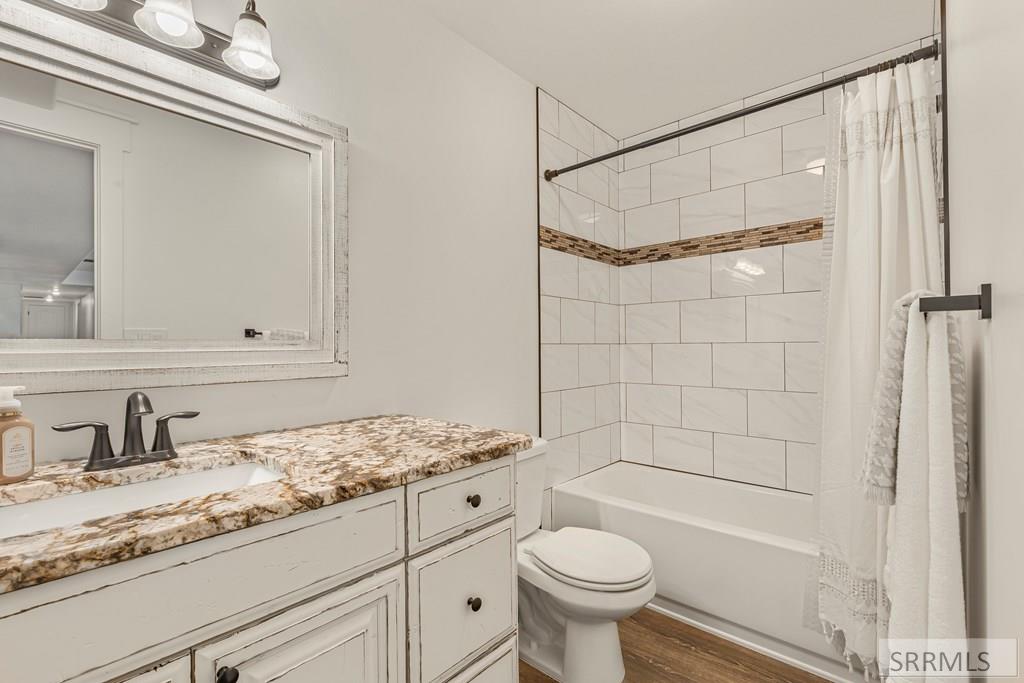 7232 East Middle Fork Road Idaho Falls, ID 83406 - Photo 53 of 72 Basement Bathroom