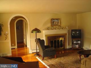 1517 County Line Road Rosemont, PA 19010 - Photo 4 of 6